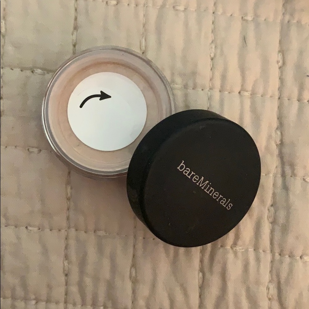 BareMinerals flawless radiance powder